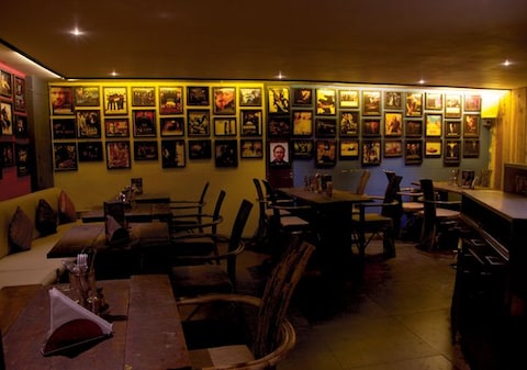 Rude lounge Thane